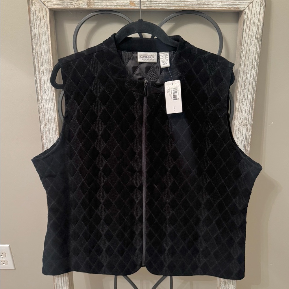 Chico’s Travelers Black Diamond Quilted Zip Vest Size 3 XL NWT